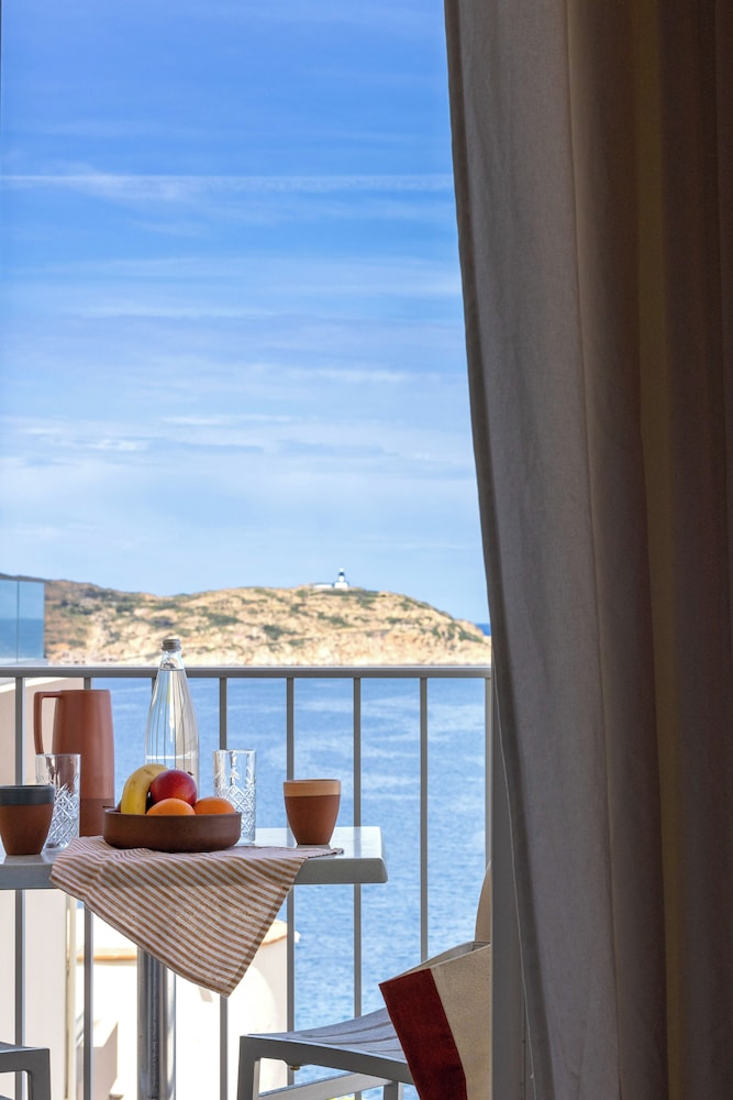 Panoramic Triple Room, Balcony, Sea View - Photo 19