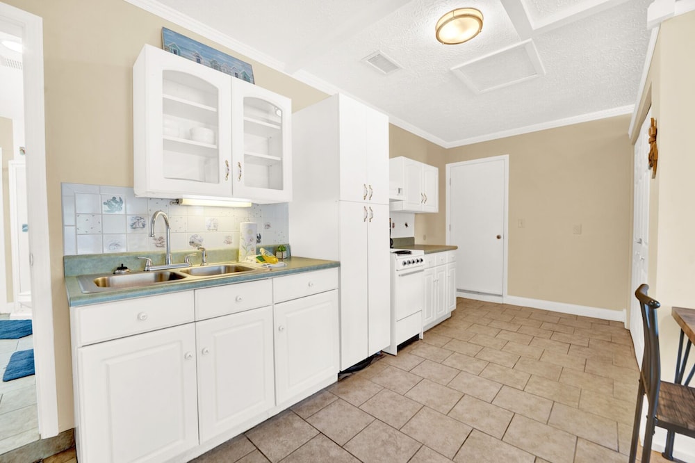 Studio Suite photo 2