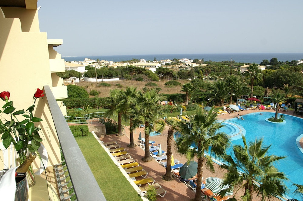 Deluxe Twin Room, Sea View - Photo 4