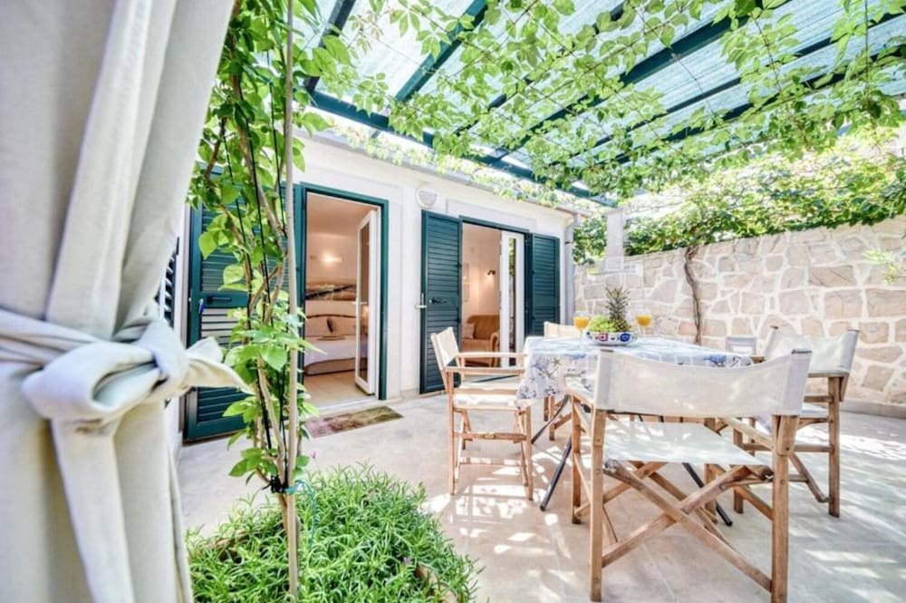Studio (Ennio - 100m from the beach - SA4(2+1)