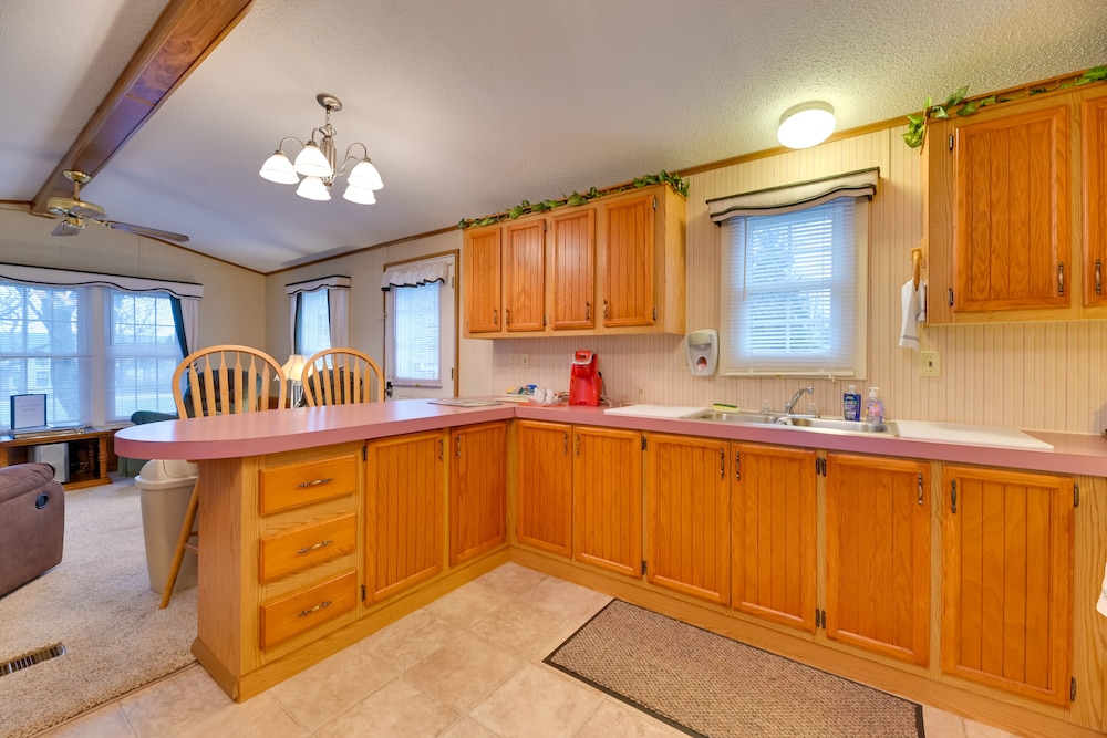 House (2 Bedrooms) photo 2