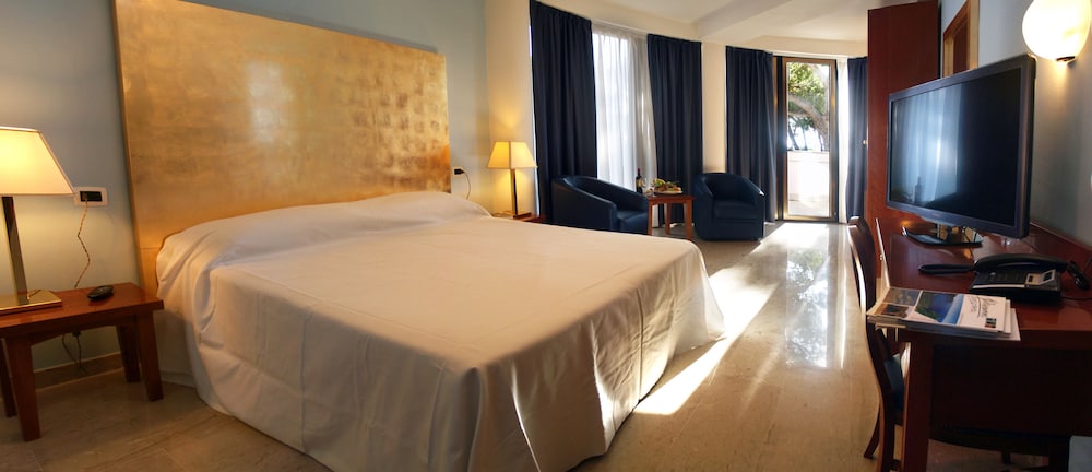 Junior Suite, Terrace photo 2