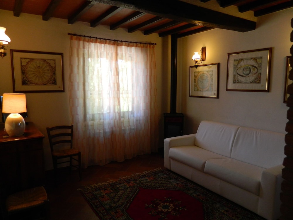 Comfort Apartment photo 2