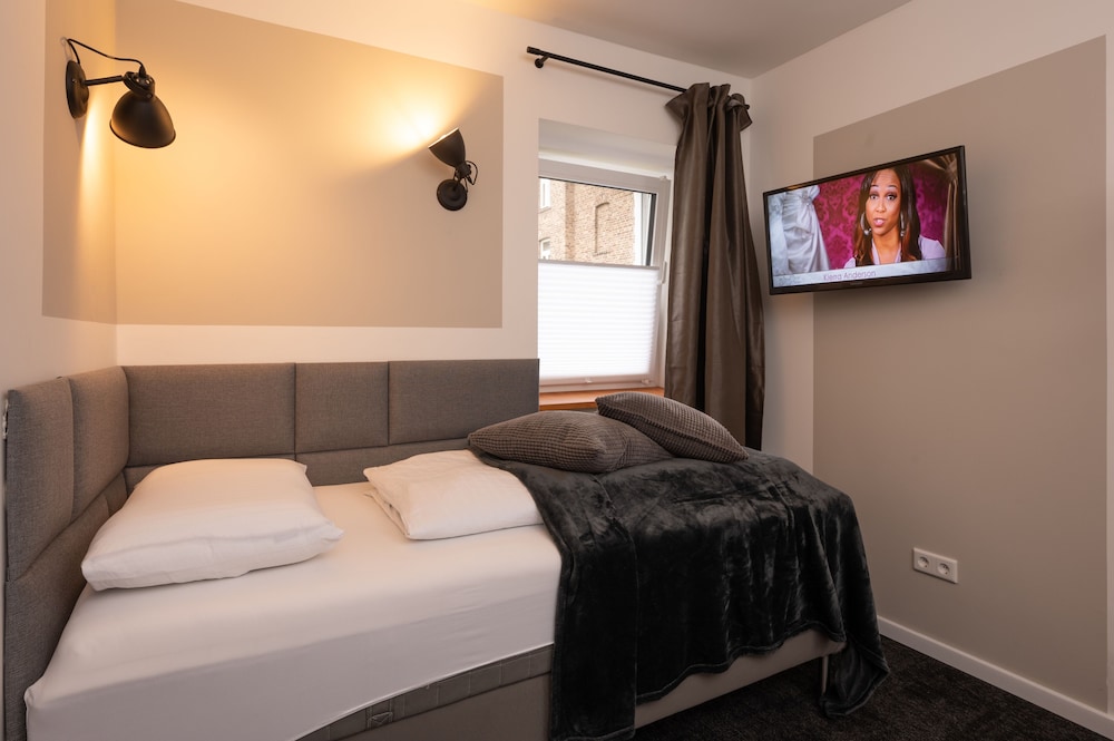 Single Room photo 3
