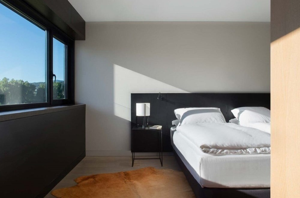 Grand Room (Deluxe) - Photo 5