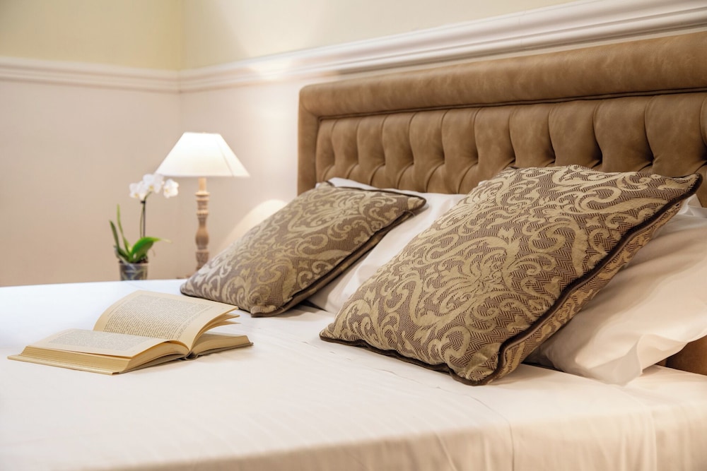 Luxury Triple Room (Maisonette) photo 3