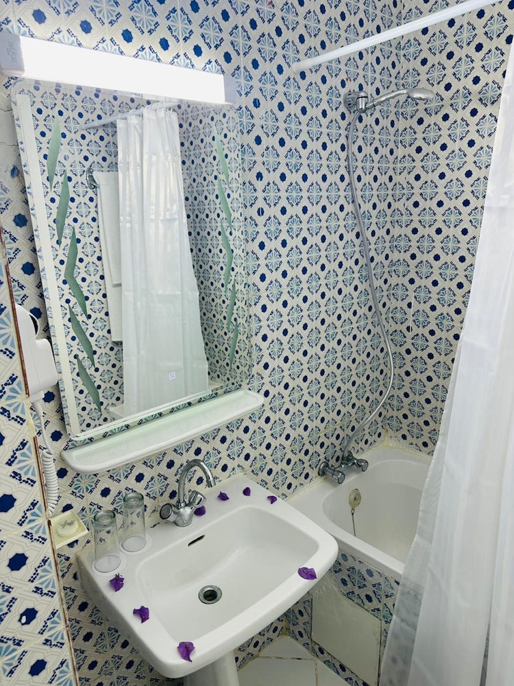 Triple Room, Sea View - Photo 7