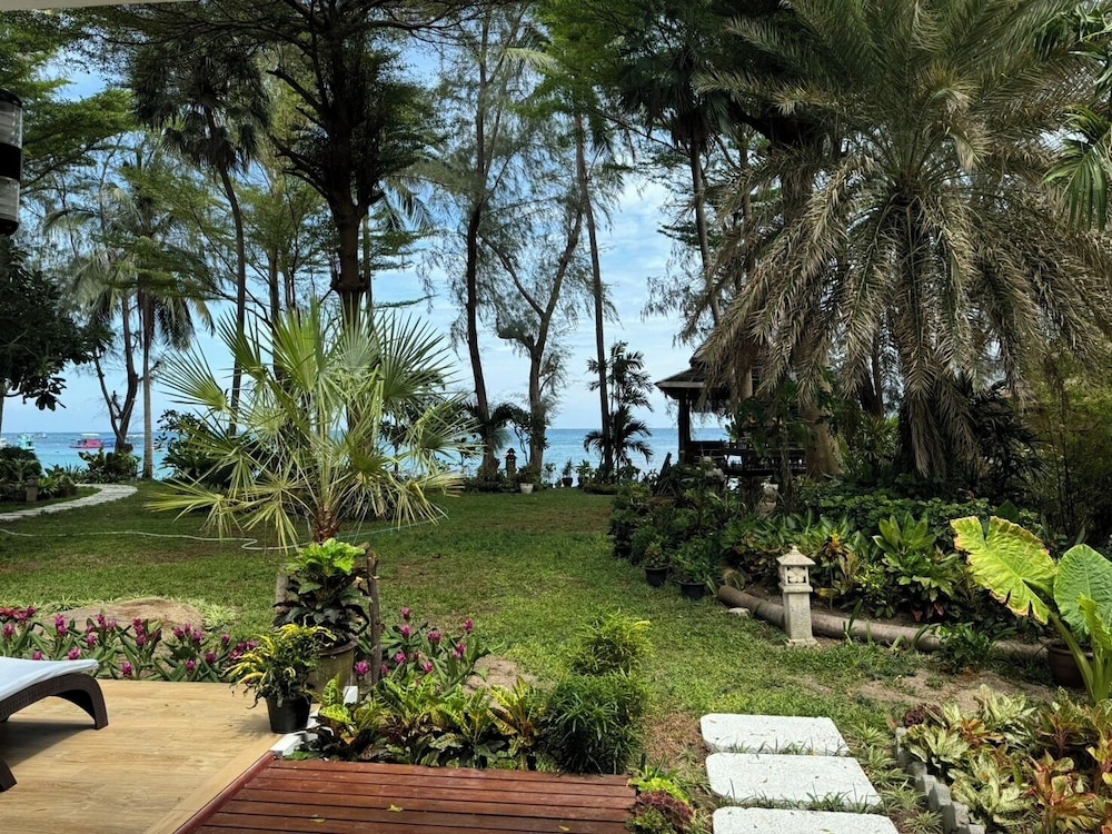 Villa, Beachside - Photo 4