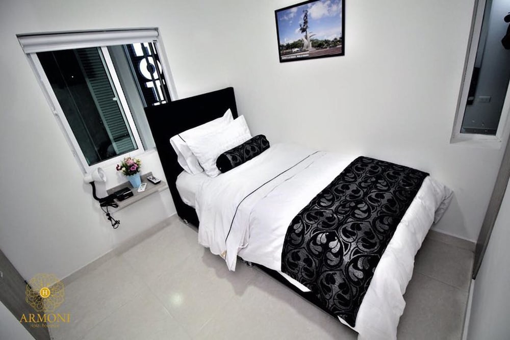 Basic Single Room, Non Smoking photo 1