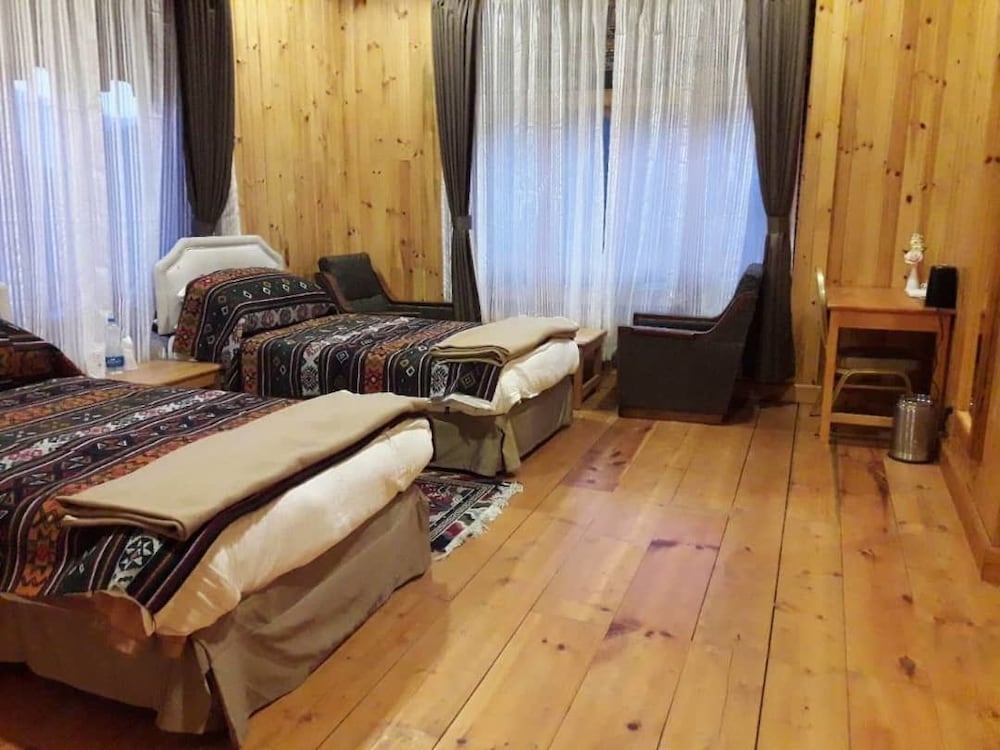 Standard Room photo 2