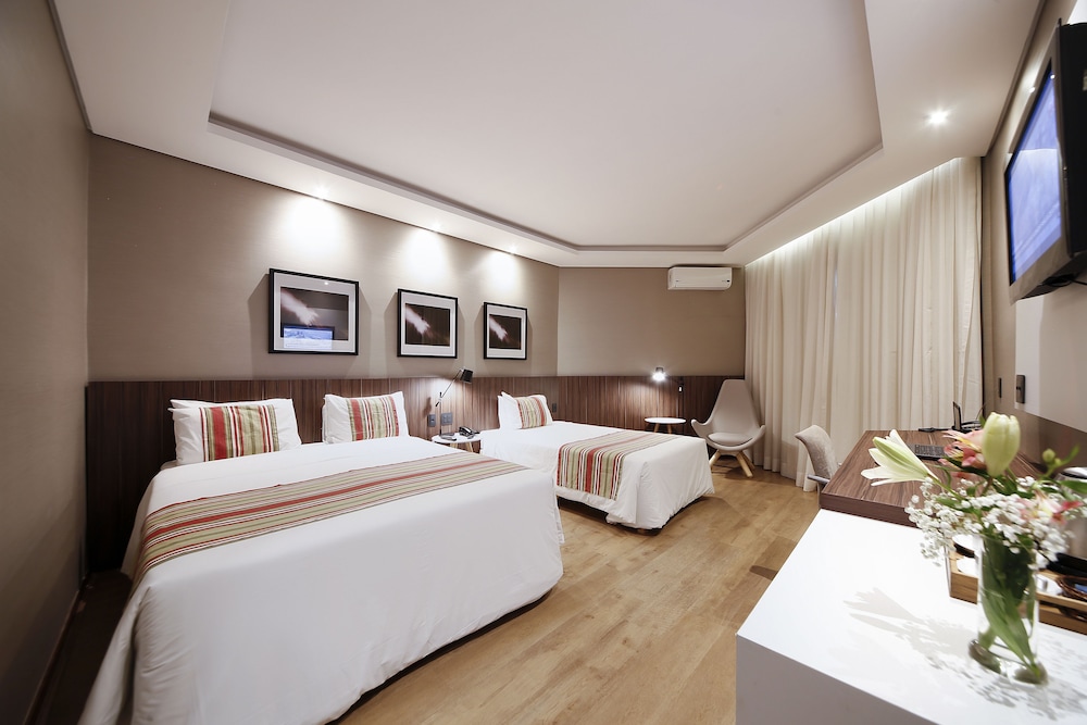 Deluxe Triple Room photo 2