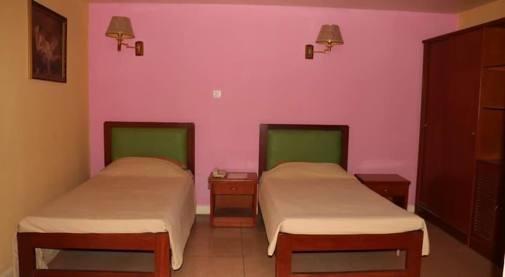 Executive Double Room (Business)
