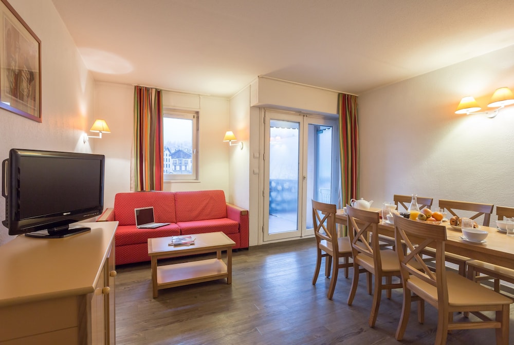 Apartment 8 people - 1 bedroom + 1 sleeping alcove - Rivière