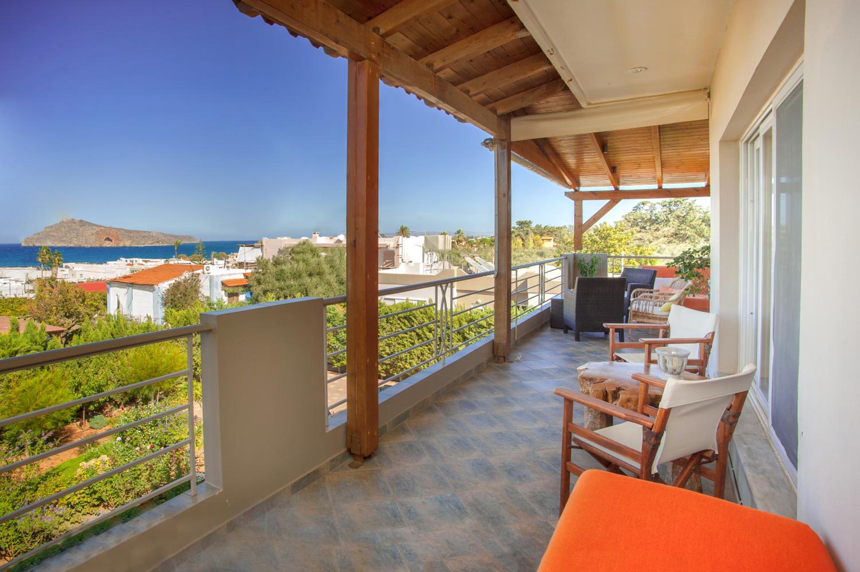 Superior Apartment photo 3