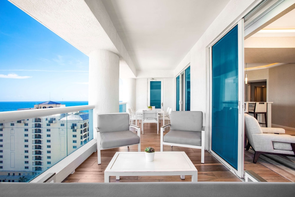 Suite, 1 Bedroom, Ocean View (Residence, Intracoastal View)