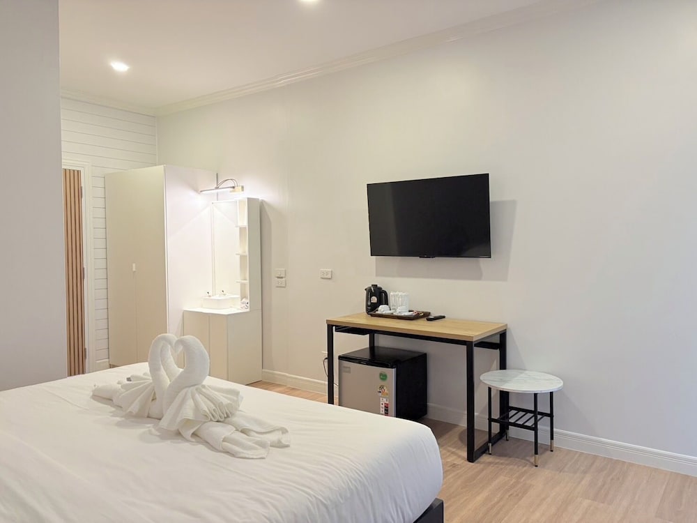 Superior Queen Room - Photo 8