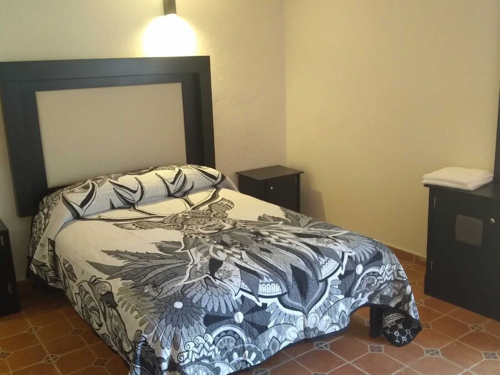 Basic Double Room