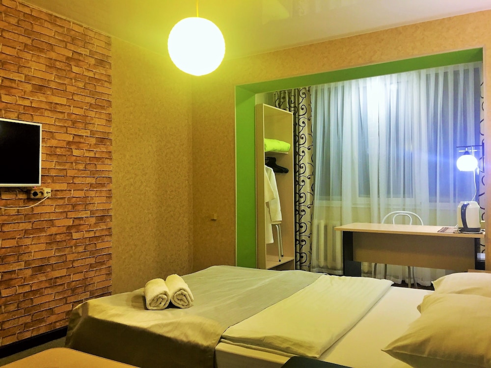 Standard Double Room, Multiple Beds photo 3