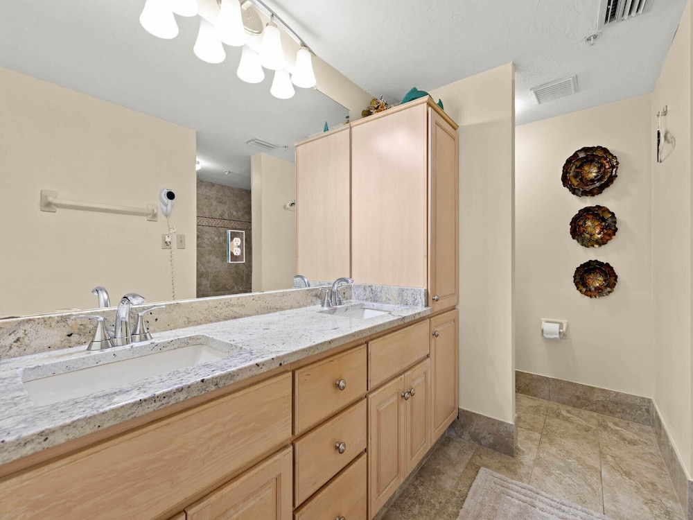 Condo, Multiple Beds, Pool View (Santa Maria 208 - No Pets Allowed) photo 3