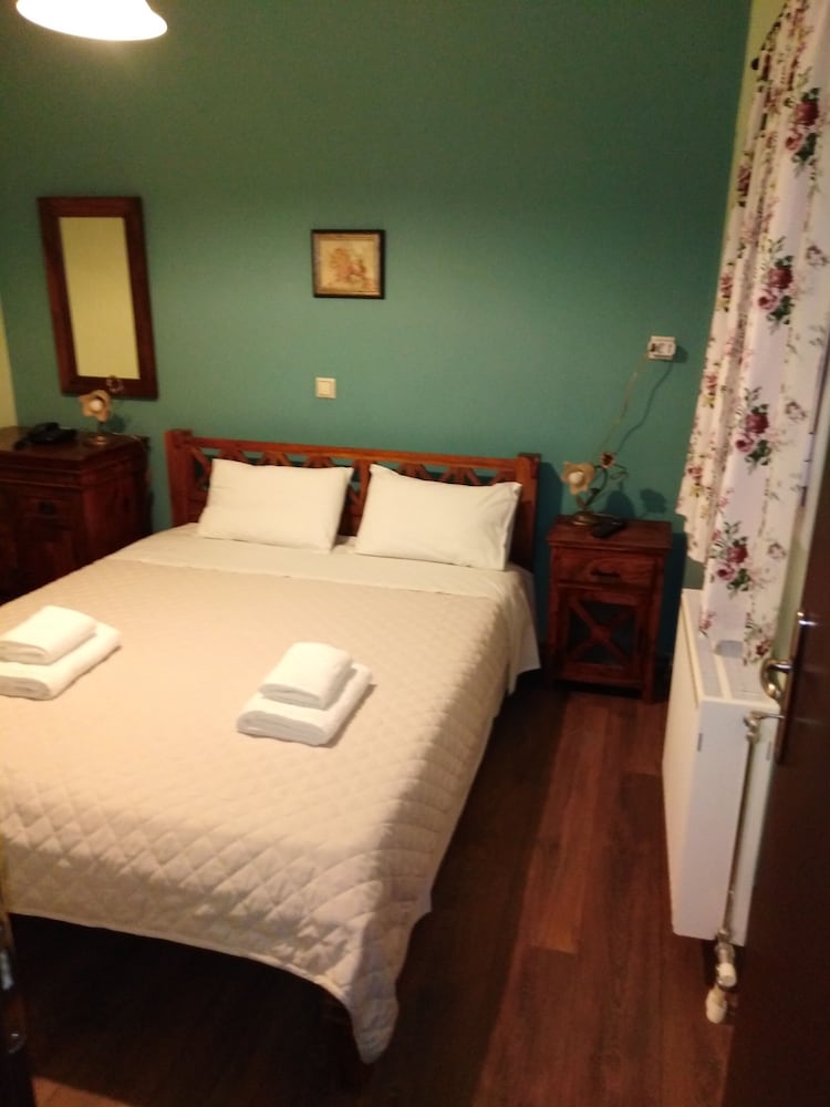 Triple Room, Balcony photo 1