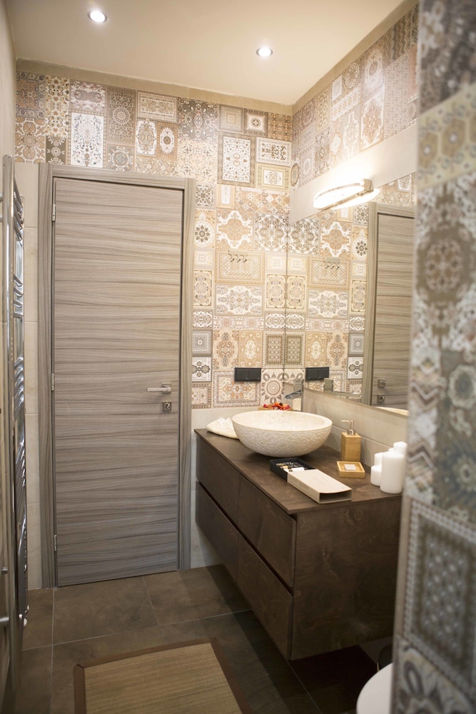 Deluxe House, 2 Bedrooms, Ensuite, Executive Level photo 3