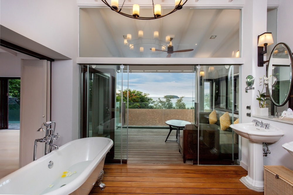 Two-Bedroom Pool Villa - Photo 10