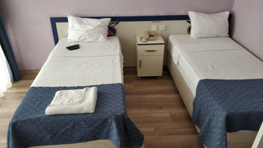 Double or Twin Room photo 1