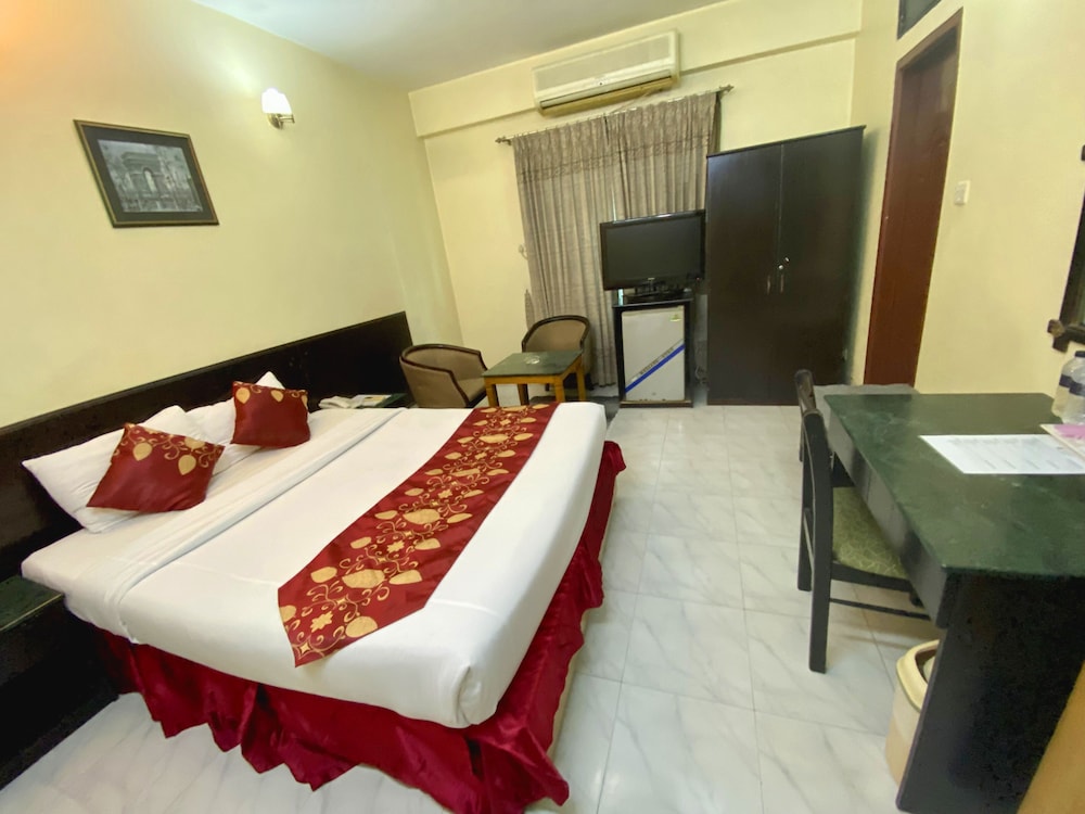 Deluxe Double Room photo 3
