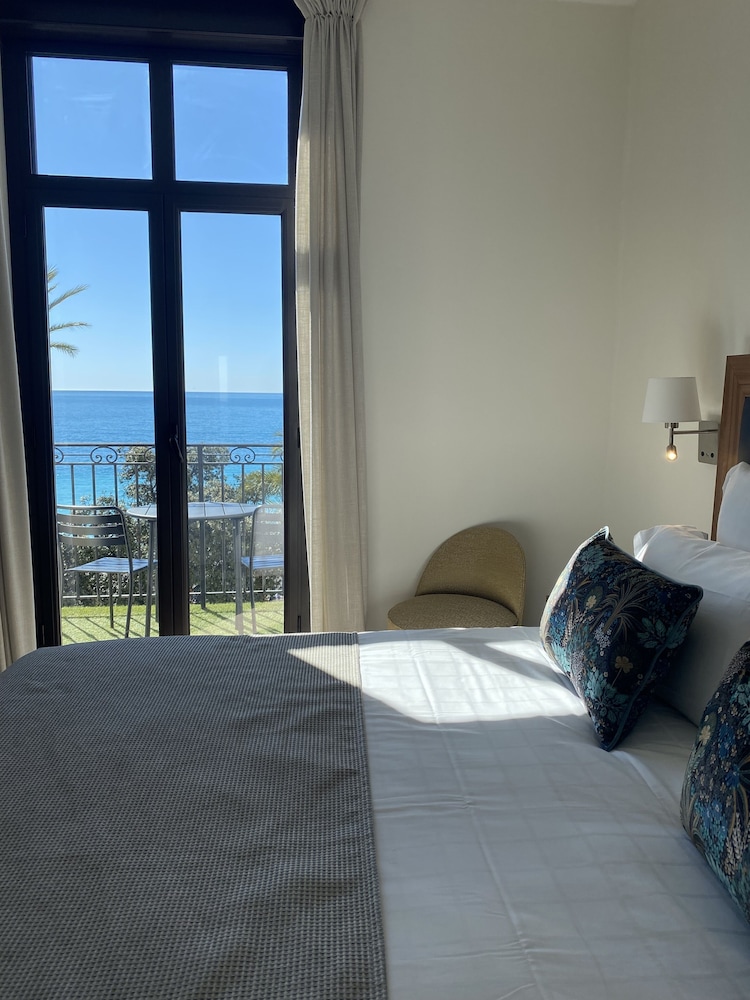 Superior Double or Twin Room, Sea View (Balcony) - Photo 3