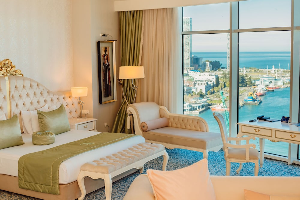Executive Suite photo 2