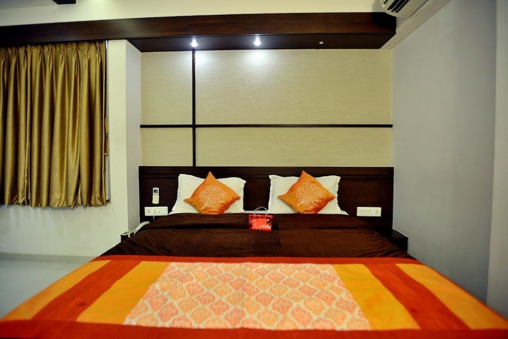 Deluxe Double or Twin Room, 1 Large Twin Bed, Non Smoking - Photo 6