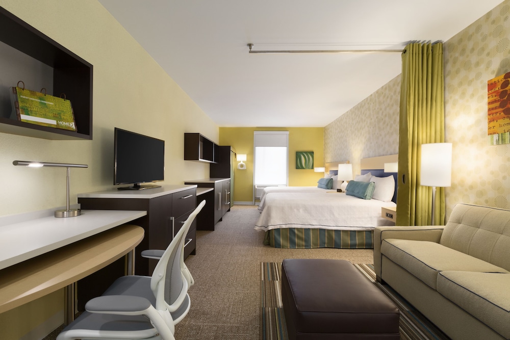 Studio Suite, 2 Queen Beds, Accessible photo 3