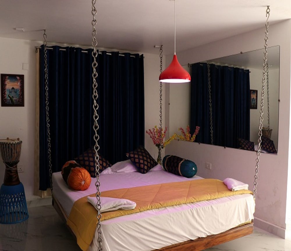 Studio Suite photo 3