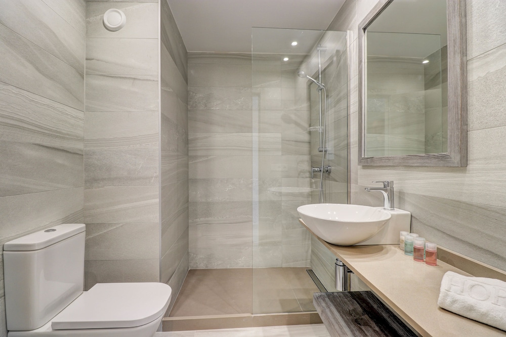 Double Room, Sea View - Photo 6