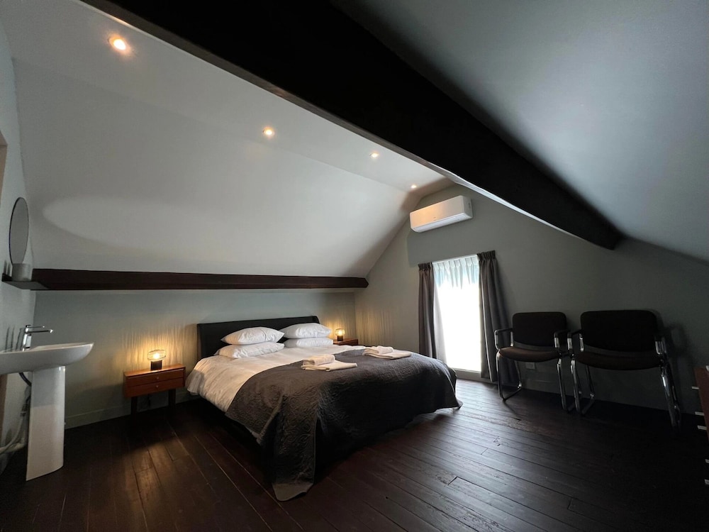 Luxury Room, Garden View
