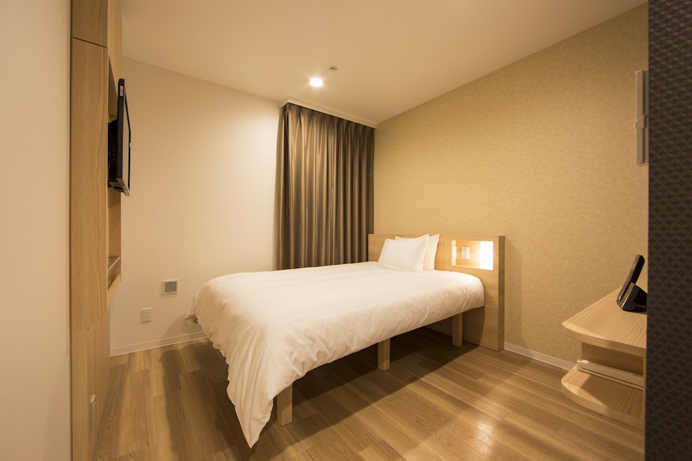 Superior Double Room, 1 Queen Bed, Non Smoking photo 2