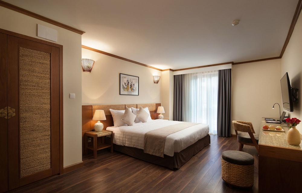 Balcony Suite