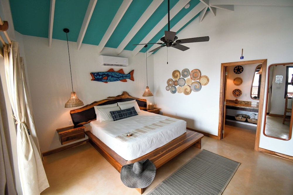 Signature Suite, Sea View photo 2
