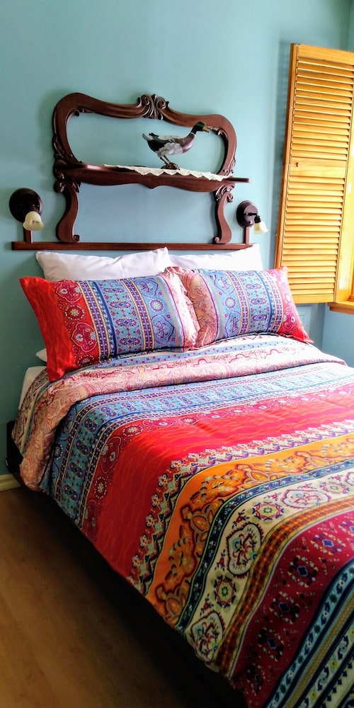 Studio, 1 Double Bed, River View (Jack Kerouac)