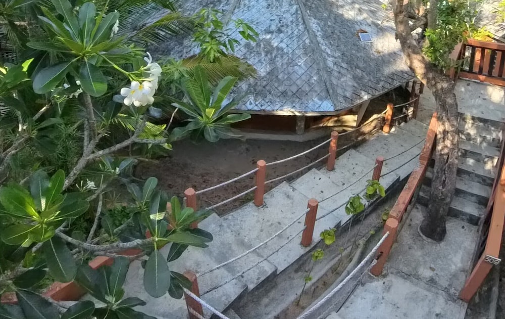 High Hill Villa - Photo 16