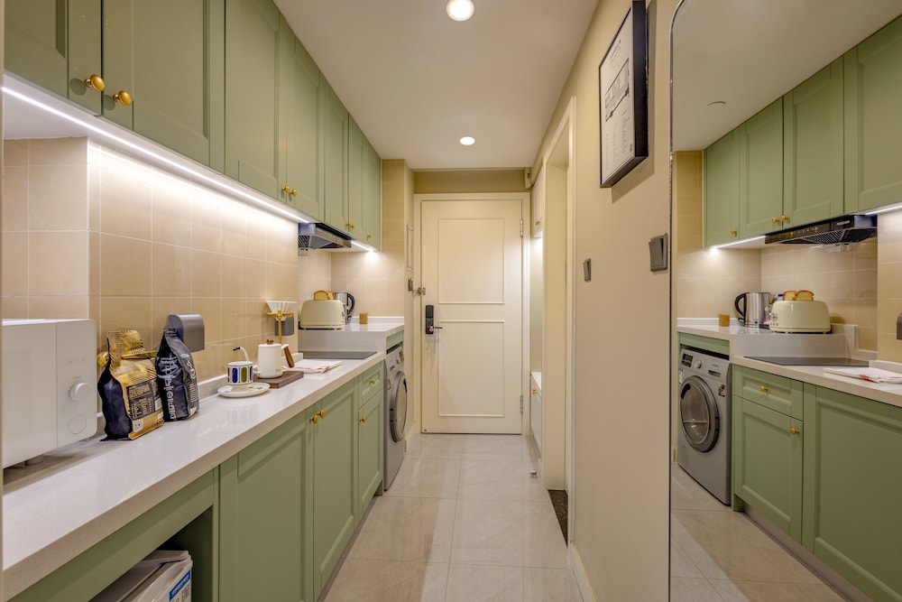 Studio Executive Two Beds