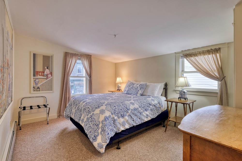 Comfort Apartment, Balcony, Sea View (The American Eagle) photo 1