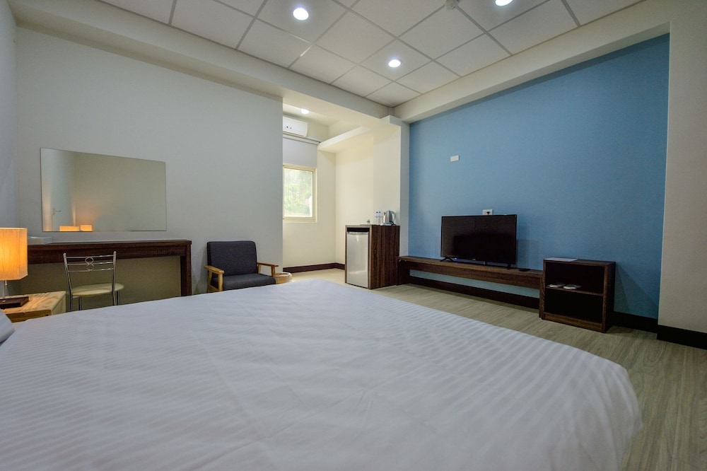 Gallery Double Room, 1 Queen Bed, Non Smoking photo 2