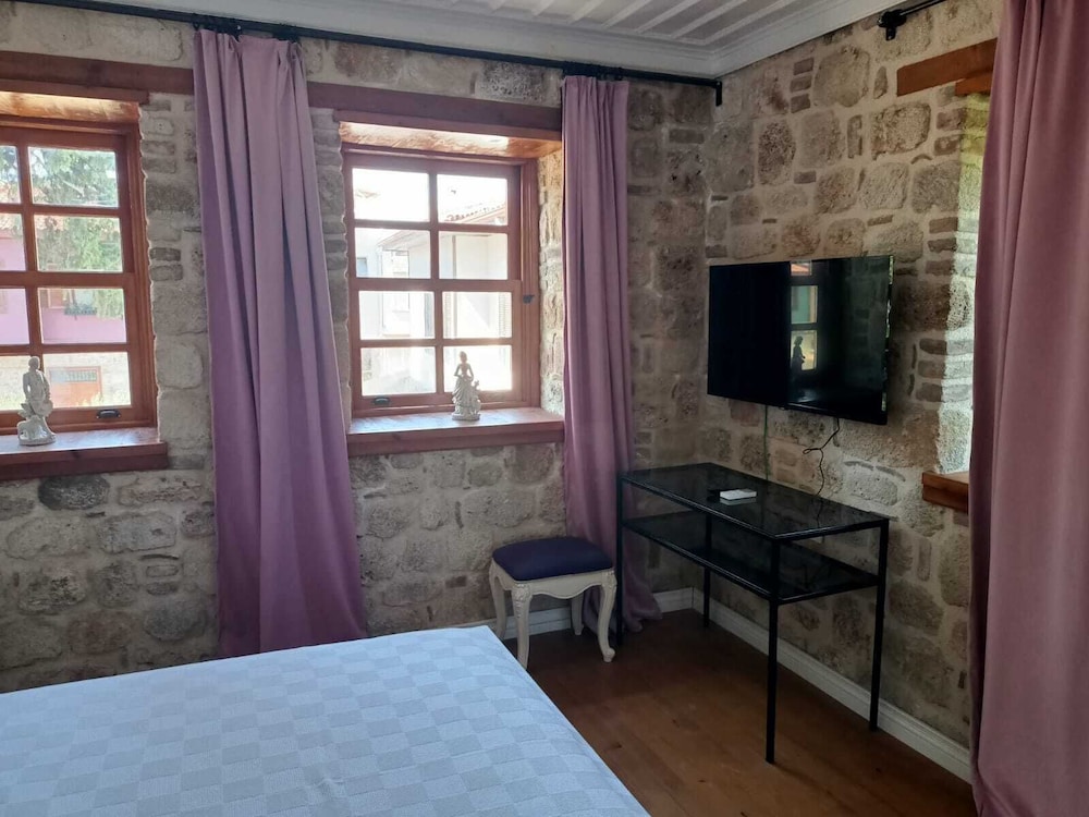 Suite with Kitchenette