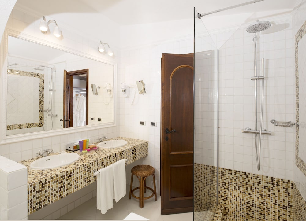 Chambre Double Deluxe, vue mer (Privilege) Chambre Double Deluxe, vue mer (Privilege)