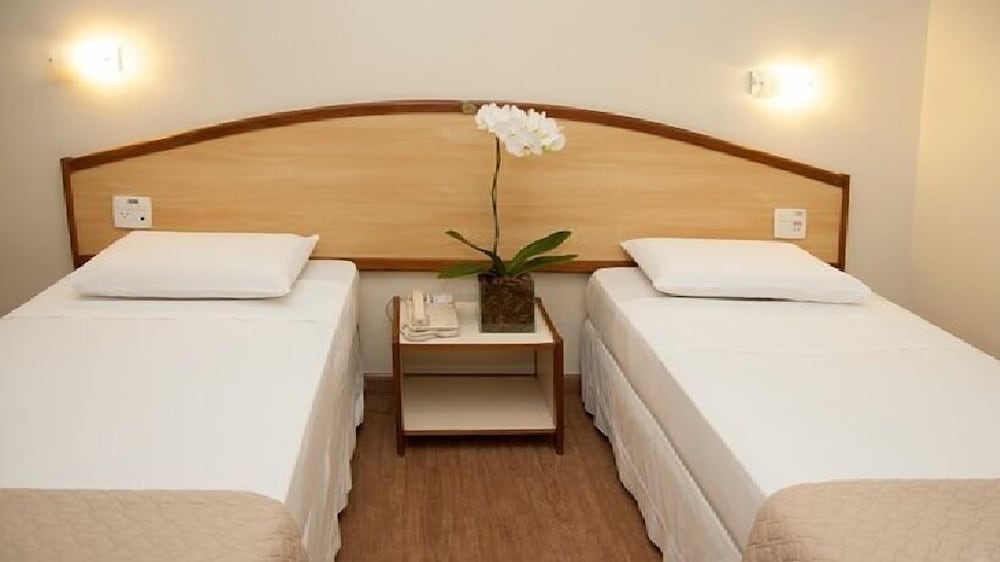 Standard Suite (Triple) - Photo 1
