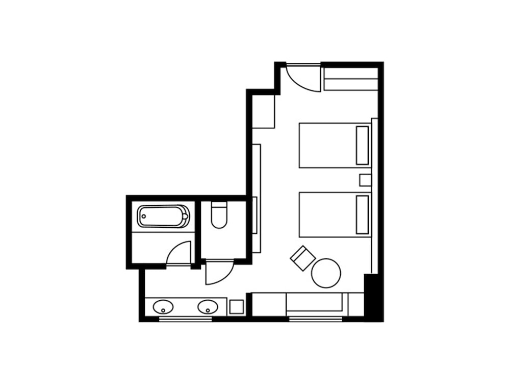 Deluxe Triple Room, Non Smoking - Photo 2