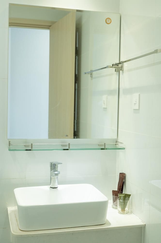 Deluxe Triple Room, Hill View