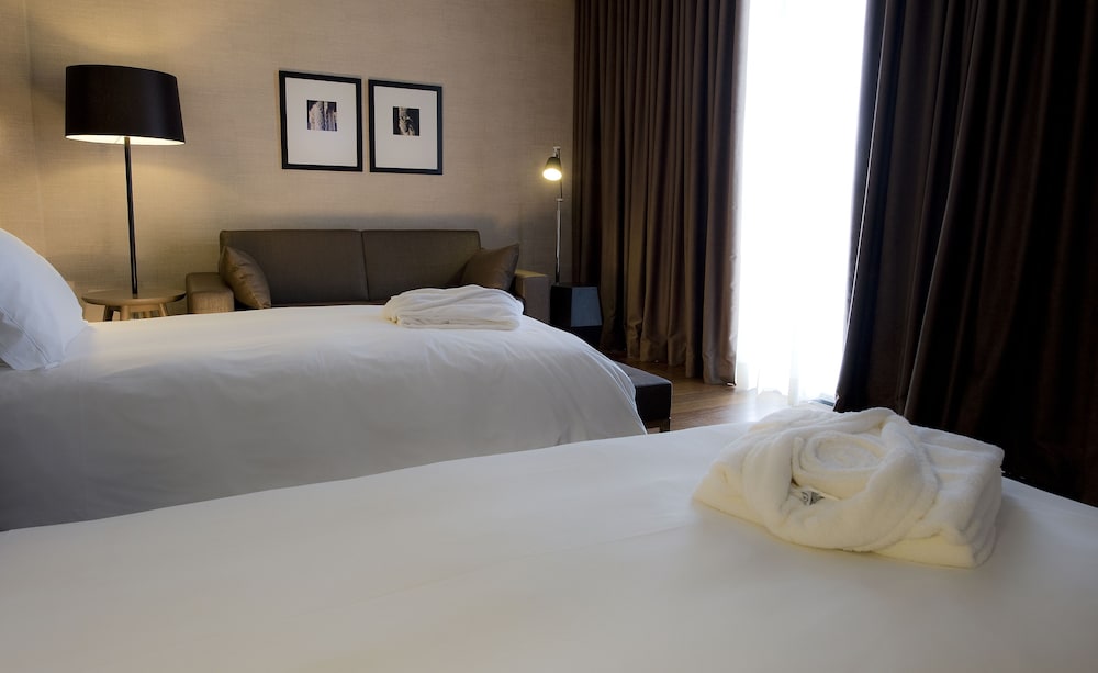 Twin Room - Photo 6