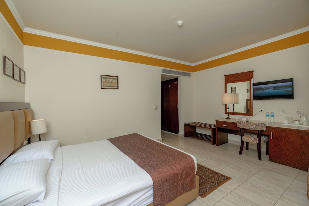 Comfort Triple Room, 1 Bedroom, Garden View photo 3